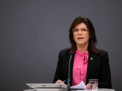 Frågan om ett hållbart arbetsliv är viktig bland annat för att säkra den framtida kompetensförsörjningen, vilket arbetsmarknadsminister Eva Nordmark understryker. (Foto: Ninni Andersson Regeringskansliet)