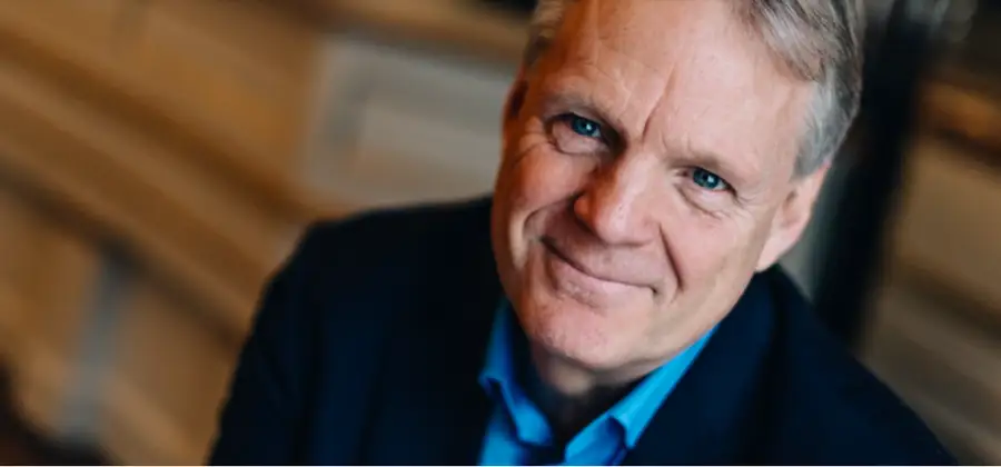 Jan Gunnarsson vill att fler gör sig själv till en VD, en Välkomnande Direktör, med makten över känslorna.