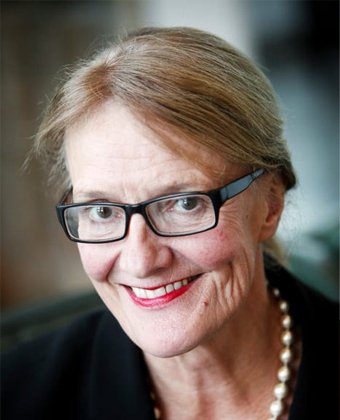 Meg Tivéus