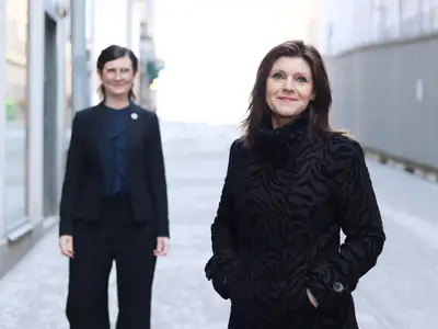 Det finns forskning som tyder på att dödsfallen riskerar att öka i framtiden om vi inte stärker arbetsmiljön, säger arbetsmarknadsminister Eva Nordmark. (Foto: Regeringskansliet)