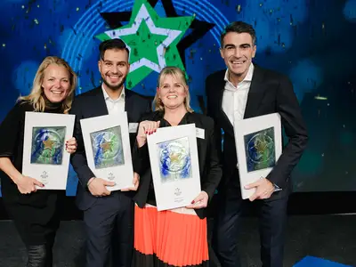 Årets VD 2018: Små företag - Sofi Franzén, Eventyr AB, Årets Unga VD - Sermed Majid, Tandcentralen Sverige AB, Mellanstora företag - Anneli Angeling, Frontit AB, Stora företag - Dimitris Gioulekas, Knightec AB
