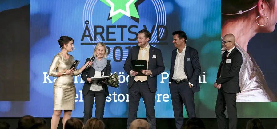 Från Vänster:Anna Bellman, Katarina Sjögren Petrini, Günther Mårder, Peter Hellgren & Per Winblad från utdelningen av Årets VD 2017.