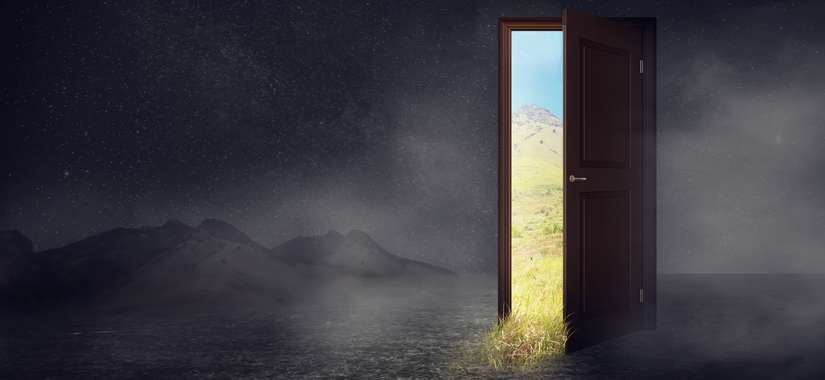 Ett ljus i mörkret – symbol för den inre frihet Viktor Frankl beskriver