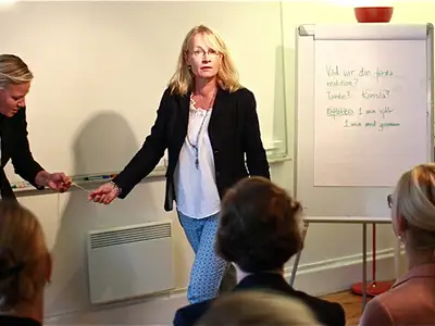 Elisabeth Ahremark-Fredrikson, Jenny Leister, Ledarskap