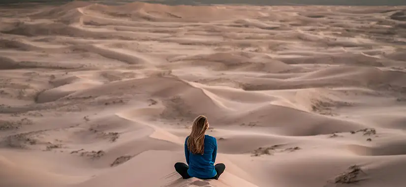 15 minuters meditation kan ge samma återhämtande effekt som en hel semesterdag.