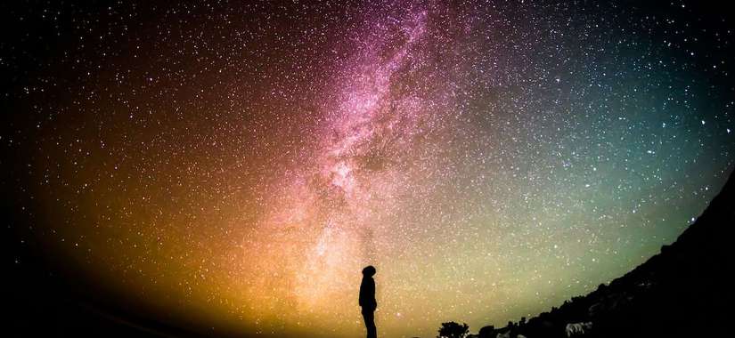 Att leda idag är att navigera i det mellanrummet där gamla kartor inte längre gäller och nya måste ritas i realtid.