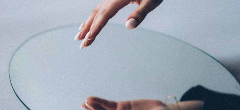 Vår självbild är inte alltid en träffsäker spegling av vårt faktiska beteende.